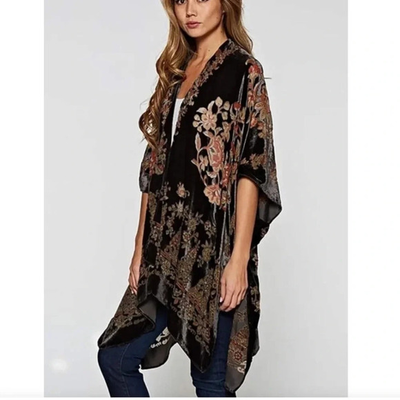 lovestitch Other - Lovestitch Burnout Velvet Floral Print Kimono Kaftan Bohemian